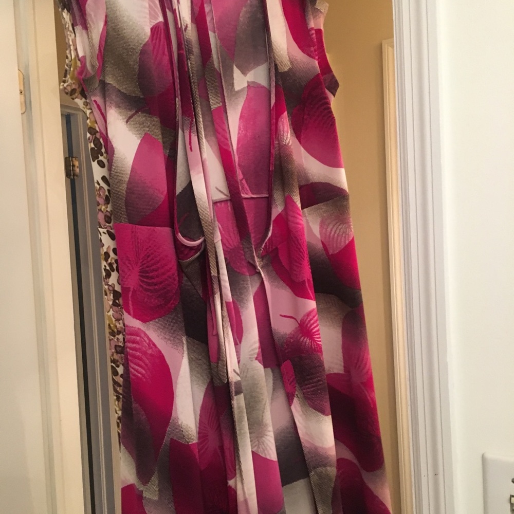 Top - Picture 3 of 8